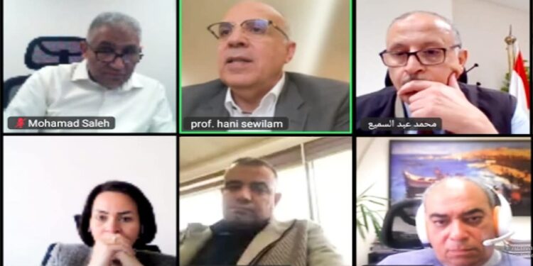 وزير الري يتابع إجراءات الاستفادة من النموذج الرياضى RIBASIM-DELWAQ فى إدارة وتقييم نوعية المياه 1 وزير الري