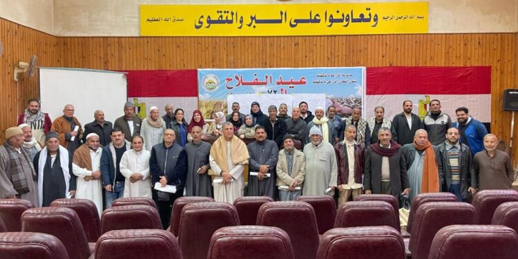 المركزية للإرشاد الزراعي تواصل توعية المزارعين وتنظم الندوات بالدقهلية