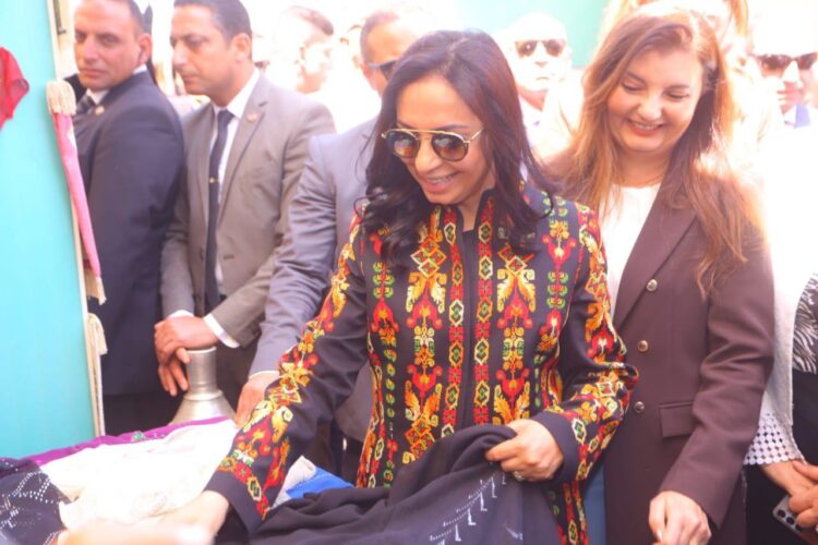 وزراء التضامن الاجتماعي والزراعة والتنمية المحلية يفتتحون معرض ديارنا زهور الربيع