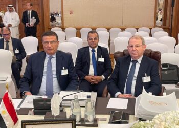 وزير الزراعة يشارك في الجلسة الرئيسية للاجتماع ٤٩ لمجلس مساهمي الهيئة العربية للاستثمار