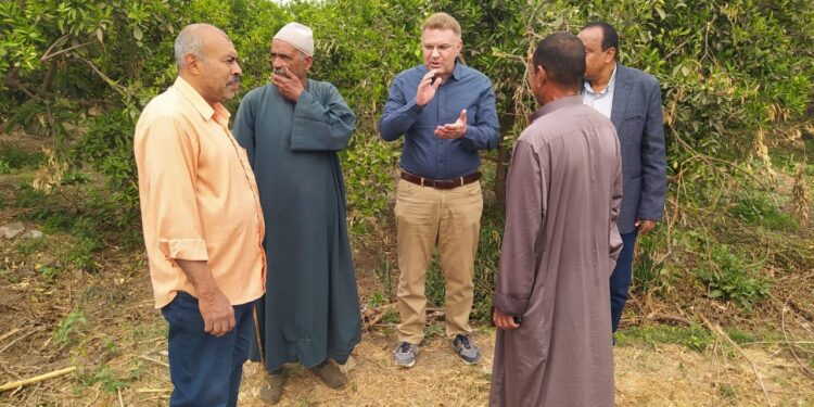 مكافحة الآفات يستعد لموسم زراعة محصول القطن وتتابع المحاصيل الاستراتيجية