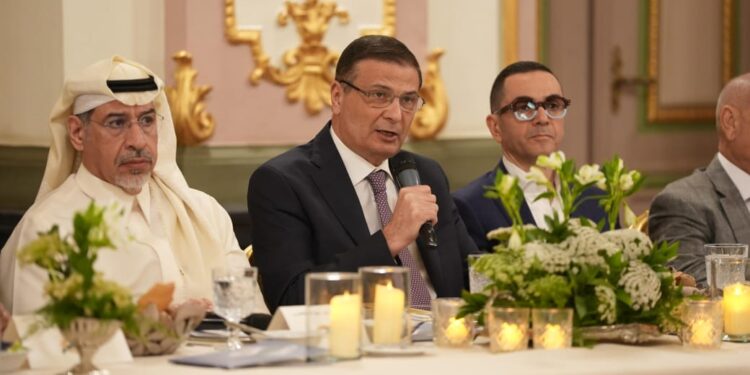 وزير الزراعة يشارك في ملتقى مجلس الأعمال المصري السعودي 1 وزير الزراعة