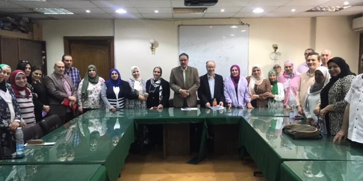 "دراسة بعض المؤشرات الاقتصادية المؤثرة على الاستثمار الزراعي المصري" في ورشة عمل ينظمها معهد بحوث الاقتصاد الزراعي 1 الاقتصاد الزراعي