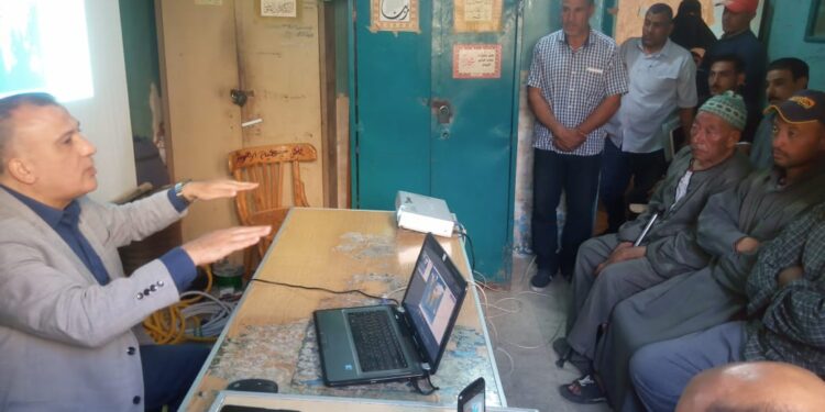 "المكافحة المتكاملة لدودة الحشد الخريفية" ندوة إرشادية للإرشاد الزراعي 1 “المكافحة المتكاملة لدودة الحشد الخريفية” ندوة إرشادية للإرشاد الزراعي