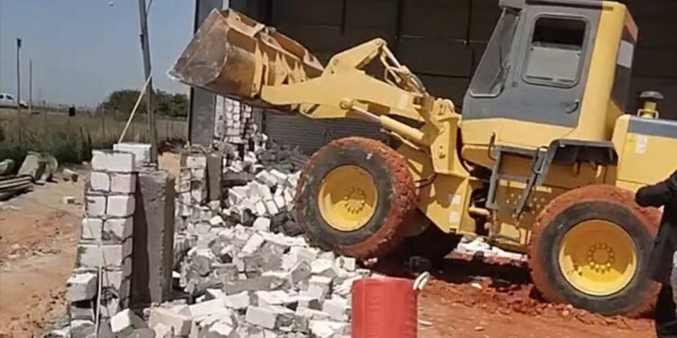«زراعة المنيا» تزيل 21 حالة تعدي على الأراضي الزراعية 1 زراعة المنيا