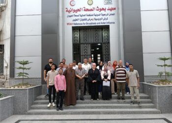 بحوث الصحة الحيوانية ينظم دورة تدريبية لعدد 17 من صغار مربي الدواجن بالمحافظات