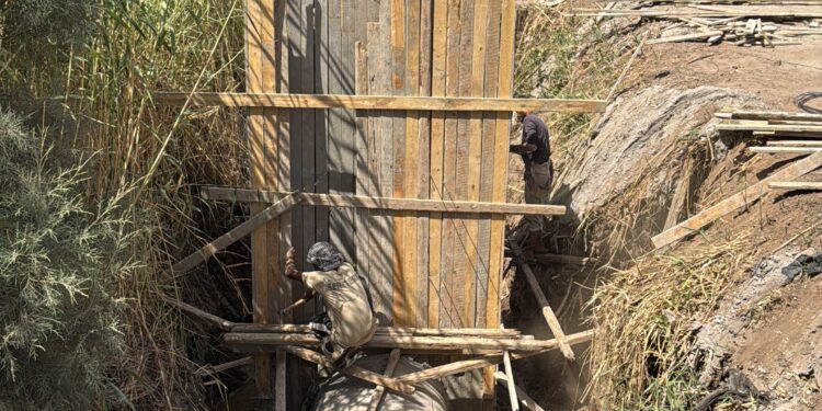 بعد استجابته لشكواهم.. وزير الزراعة يتلقى رسالة شكر من أهالي قرية العيايشة بقنا 1 وزير الزراعة