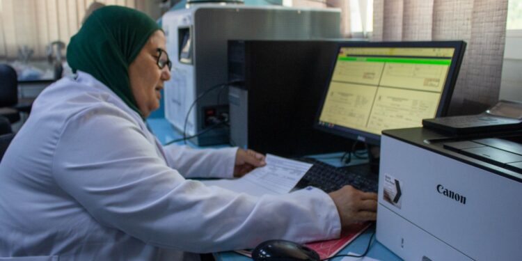 «متبقيات المبيدات» يفحص ويصدر شهادات لأكثر من 2500 عينة لعملائه 1 متبقيات المبيدات