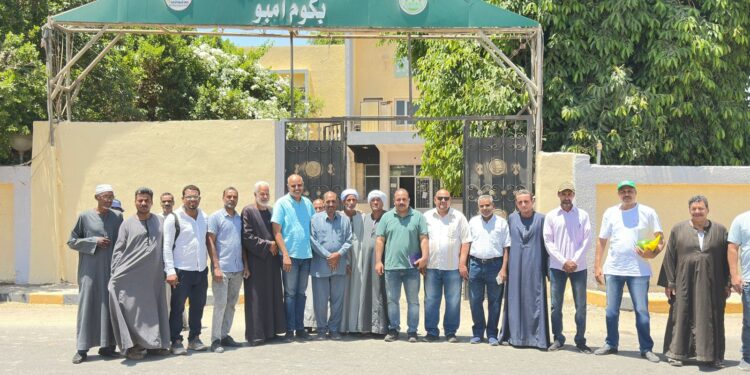 “الزراعة” تتفقد الأنشطة الإرشادية ودعم المزارعين بمحطة البحوث بكوم امبو خلال إجازة العيد