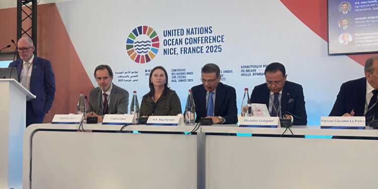 وزير الزراعة