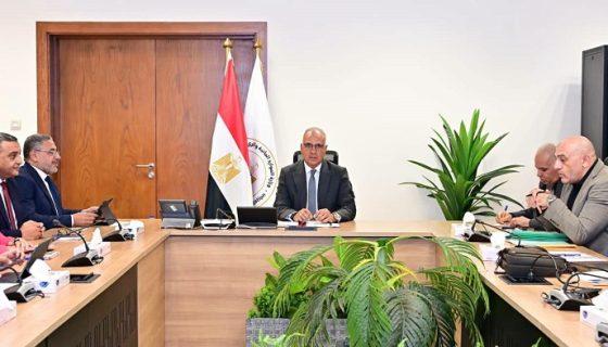 وزير الري